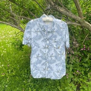 Levi’s button up tropical shirt